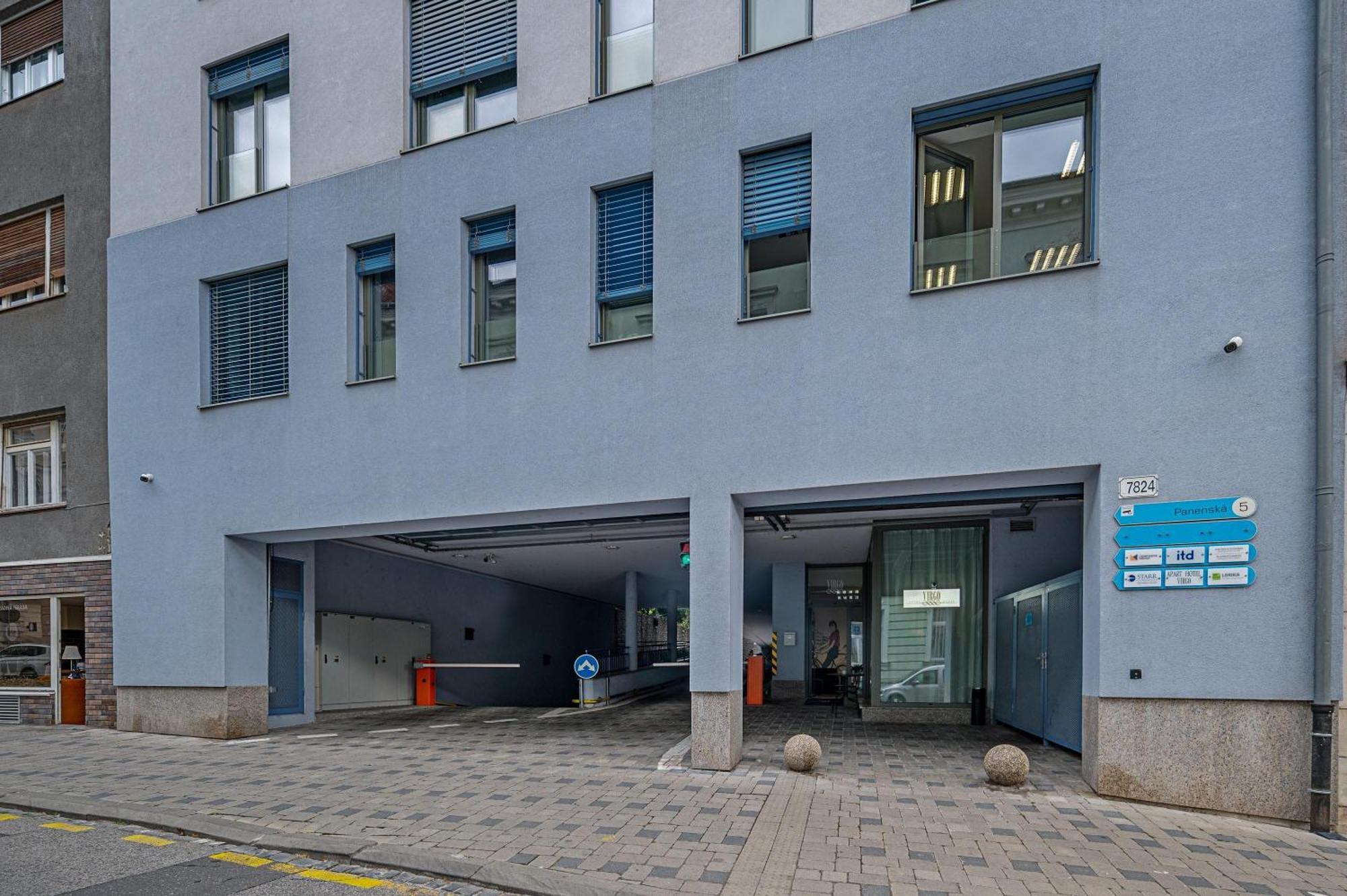 Garni Hotel Virgo Bratislava Exterior foto
